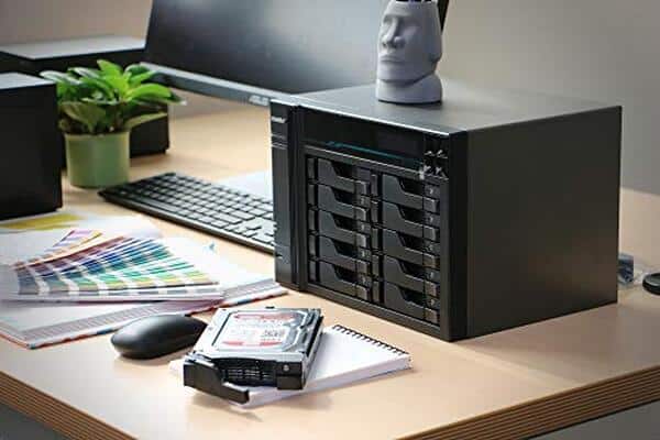 Découvrez notre test détaillé du serveur NAS ASUSTOR AS6508T : performances, capacité de stockage et polyvalence pour vos besoins professionnels et créatifs.