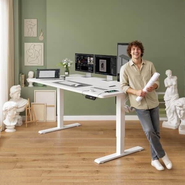 Découvrez notre test complet du bureau assis debout FEZIBO : ports USB intégrés, ergonomie optimale et efficacité pour votre espace de travail. 